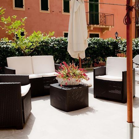 Hotel Lydia Alassio Exterior foto
