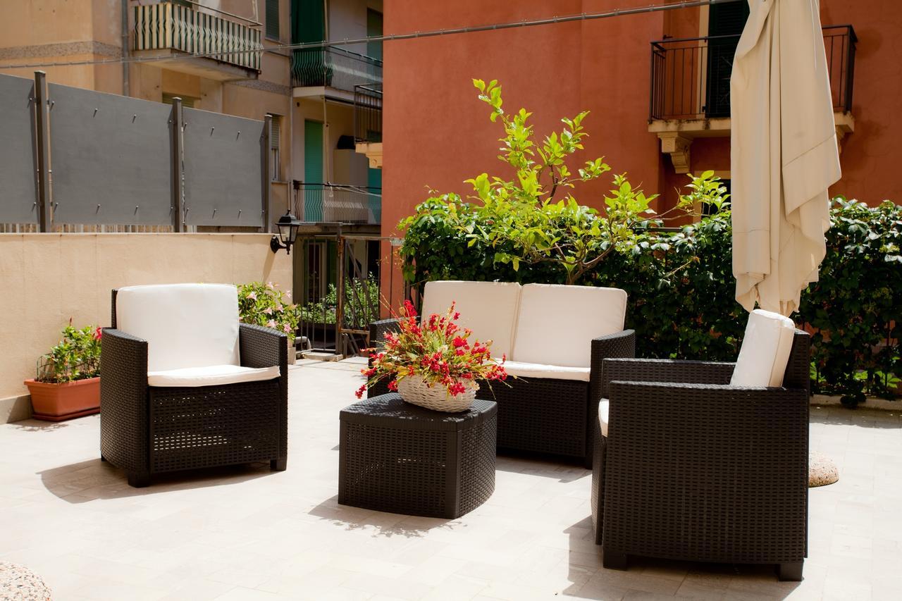 Hotel Lydia Alassio Exterior foto